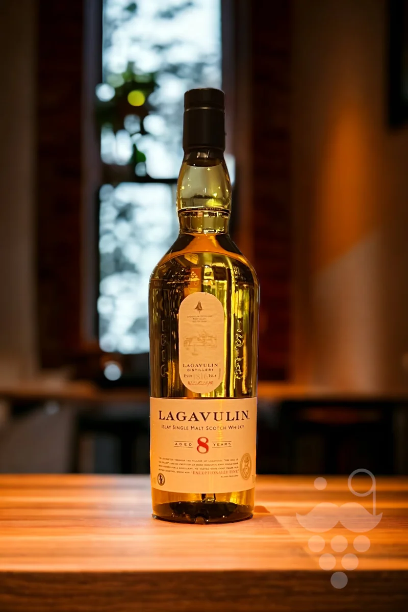 Lagavulin 8 ans - Édition Limitée – L’Art de la Table Française en Promotion ! - Dining table