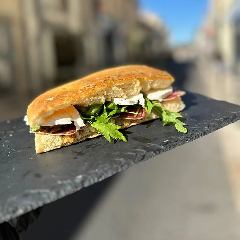 Sandwich LE PHOCEEN - Vins Rouges Harmonieux pour Chaque Occasion Commandez votre vin corse en ligne – Wines of Earth