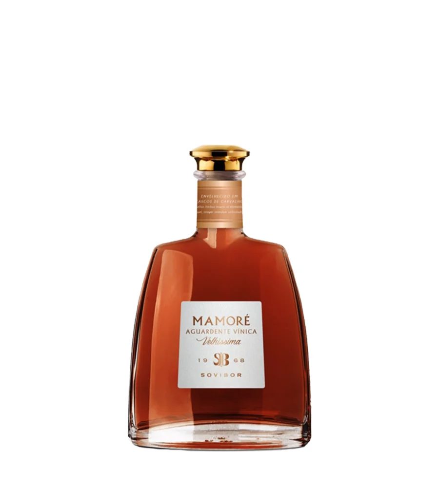 Eau-de-Vie Mamoré Vélhissima, 70cl Alentejo - Vins Rouges Harmonieux pour Chaque Occasion Offre spéciale Saint-Valentin Pour sublimer votre dîner en amoureux,  laissez parler le vin… 🍷 Une bouteille de vin achetée au caveau = 2 verres  offerts ! Une belle occasion de partager un