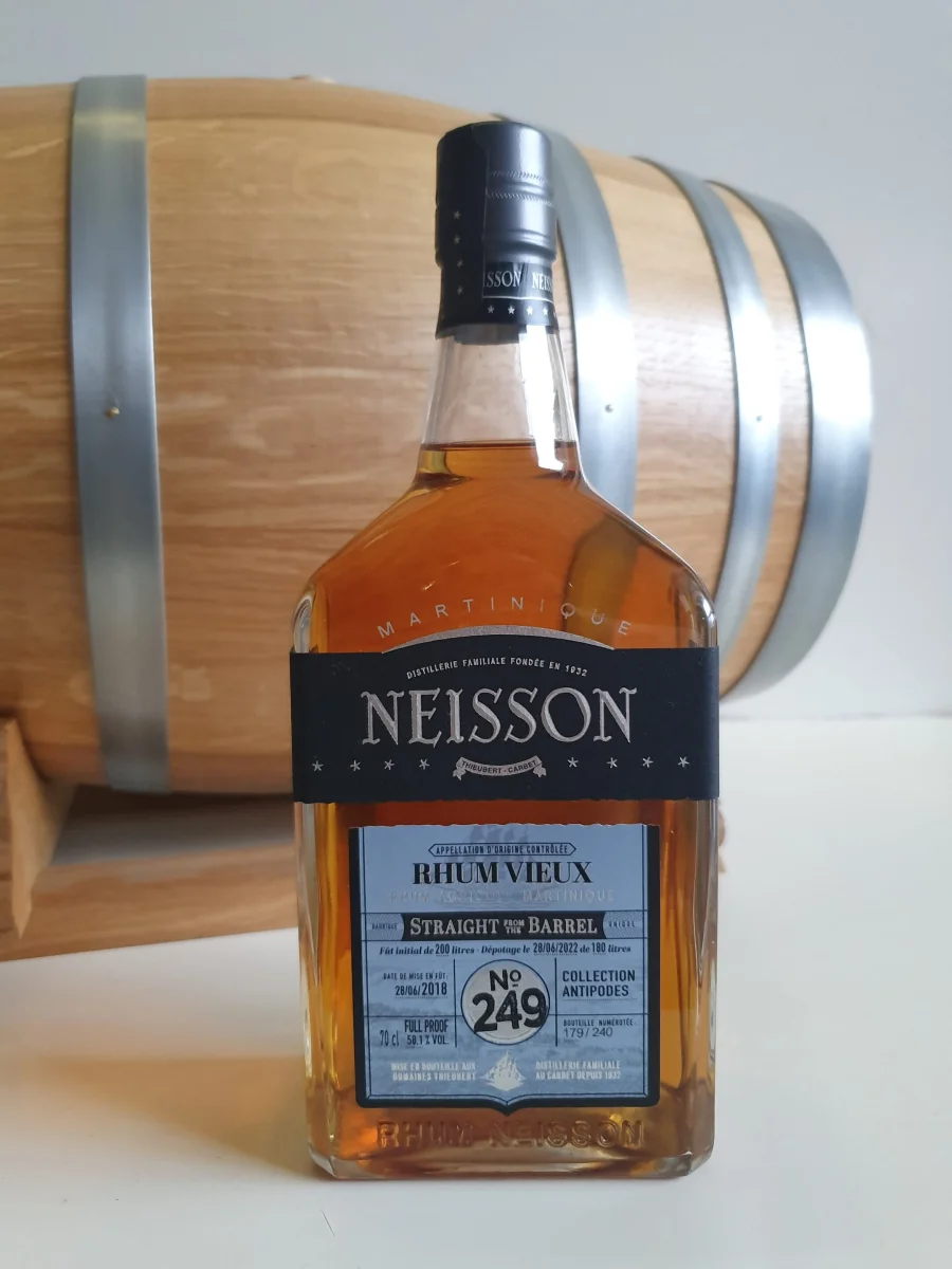 RHUM VIEUX NEISSON 70 CL 58.1° STRAIGHT FROM Caraïbes the BARREL N° 249 - Vins Rouges Harmonieux pour Chaque Occasion
