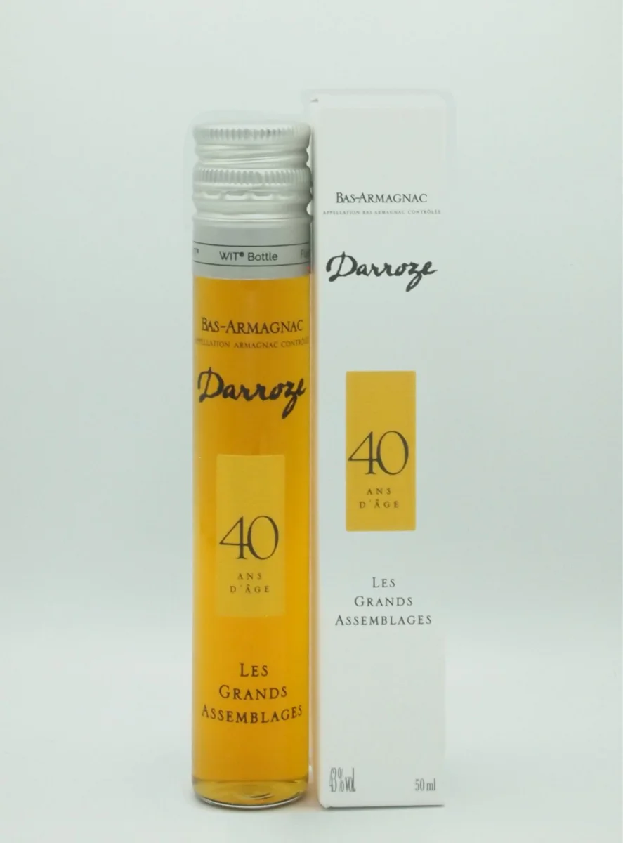 DARROZE Bas-Armagnac « Grand Assemblage » 40 ans Tube 5cl - Vins Rouges Harmonieux pour Chaque Occasion Les assemblages ont eu lieu dans notre domaine en Provence
