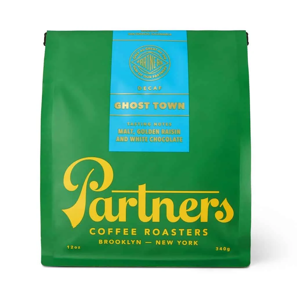Partners Coffee Decaf Ghost Town Medium Roast 12 oz - Your Saldi Straordinari – Offerte Speciali Disponibili Adesso